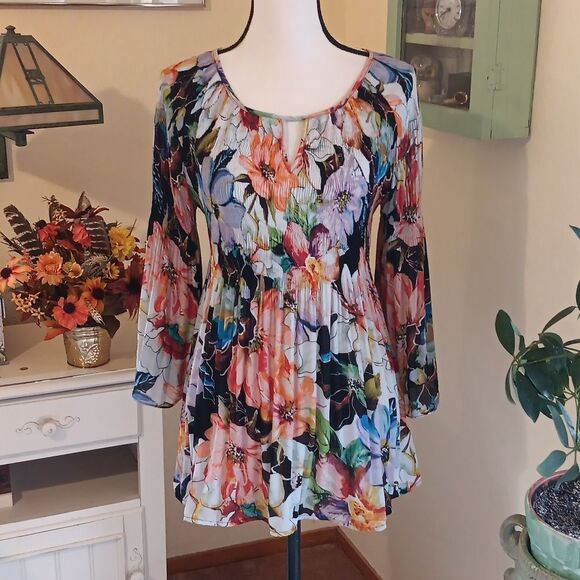 Spense Tunic Length Top. Fairycore. Floral. - Picture 1 of 8